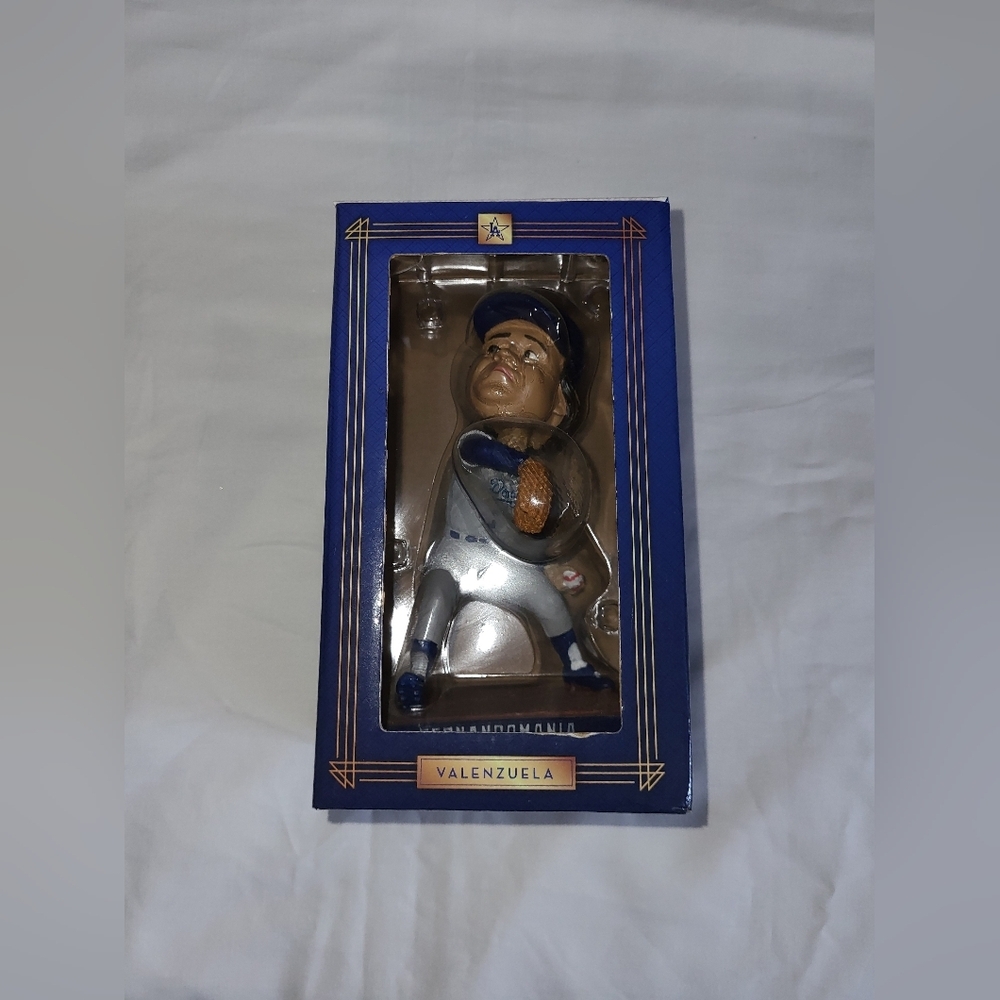 Fernando Venezuela Bobblehead 2021 New